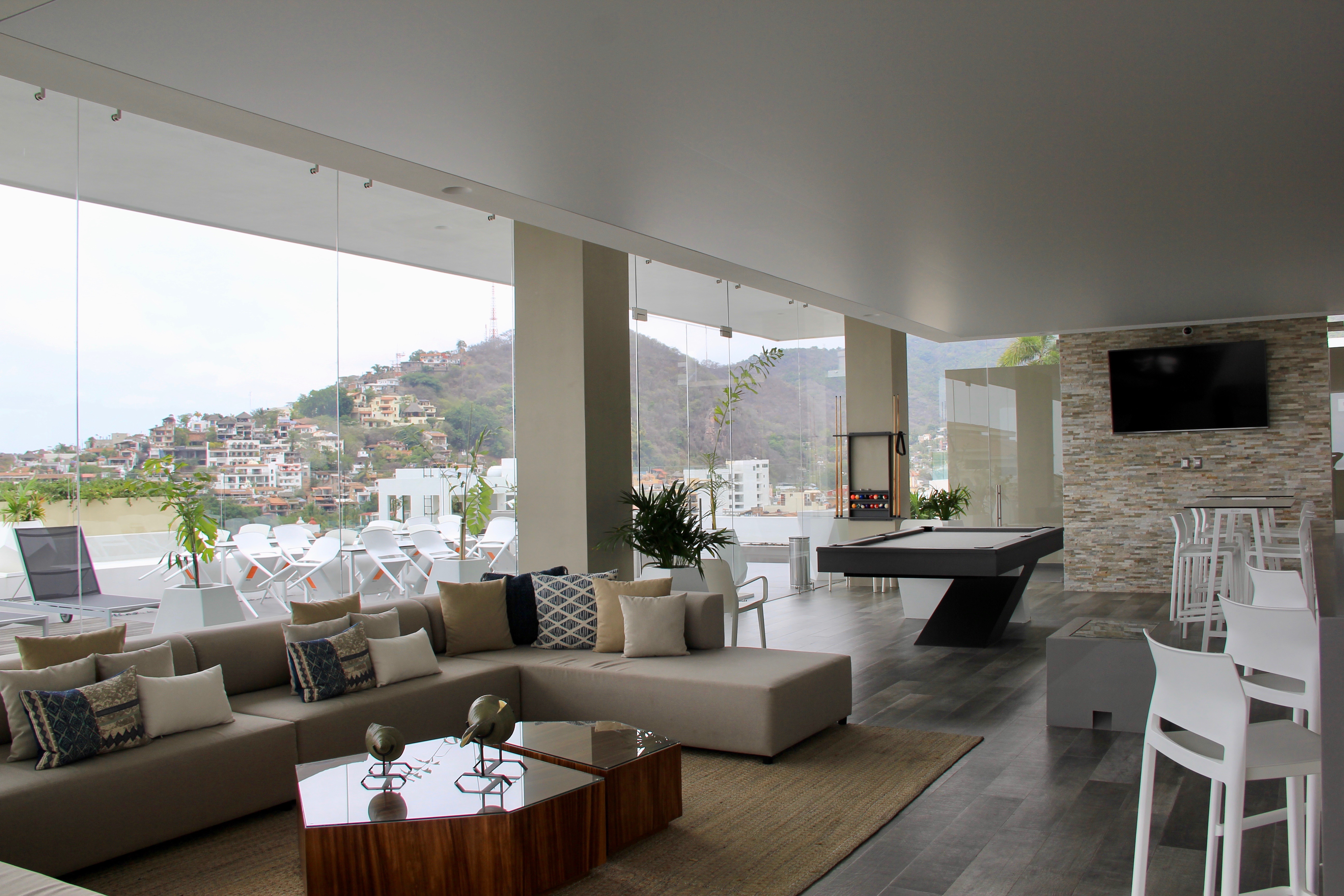 Rooftop Sky Club lounge